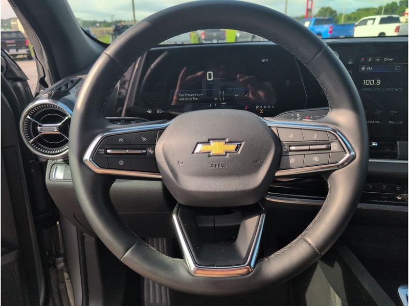 Used 2026 Chevrolet Equinox FWD LTImage 20