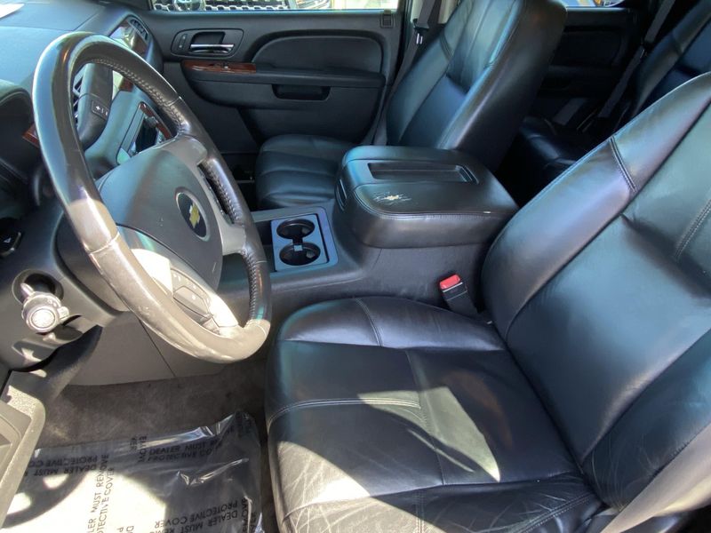 Used 2011 Chevrolet Tahoe LTImage 15