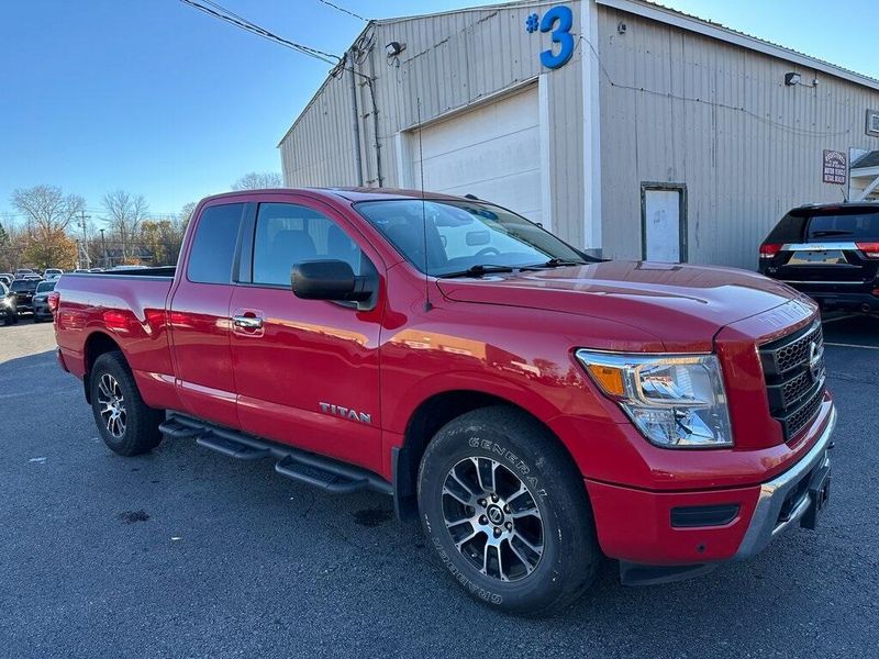 2021 Nissan Titan SVImage 1