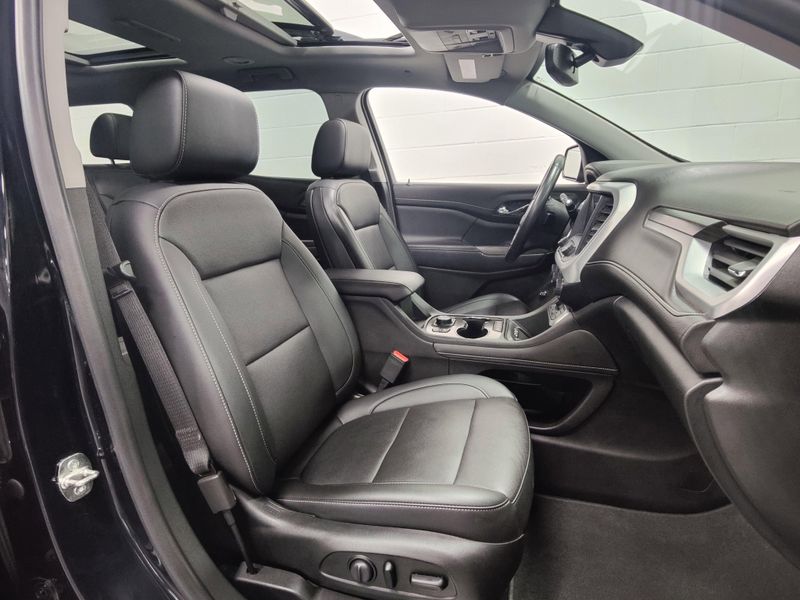 Used 2021 GMC Acadia AWD SLT Luxury w/Sunroof & NavImage 6