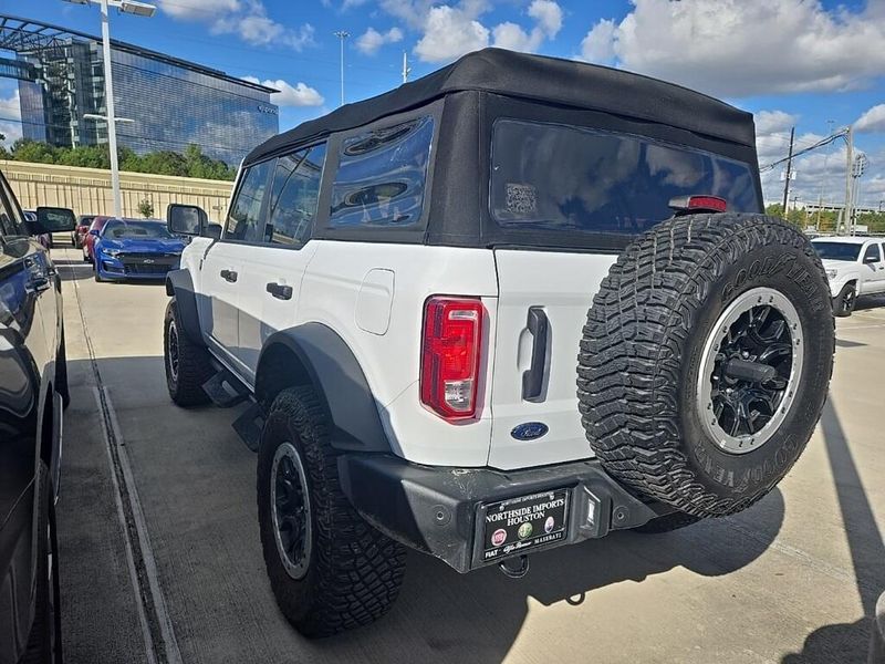 2024 Ford Bronco Big Bend photo 3