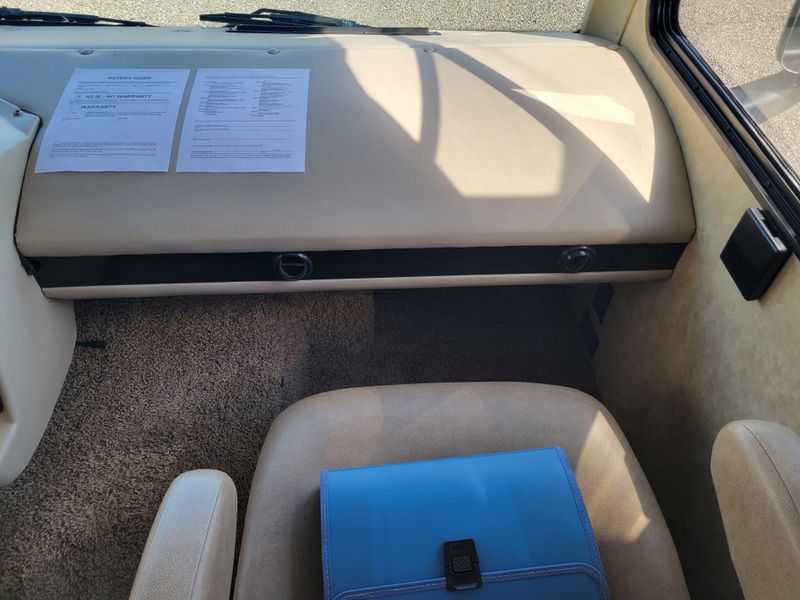 Used 2011 COACHMAN BY FOREST R ENCOUNTER 37-TZ Image 9