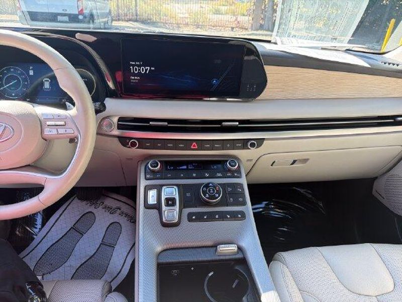 Used 2024 Hyundai Palisade LimitedImage 15