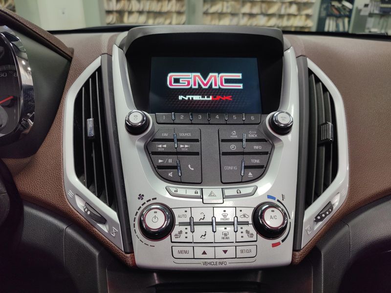 2015 GMC Terrain SLT-2 AWD w/Sunroof/Safety PkgImage 19