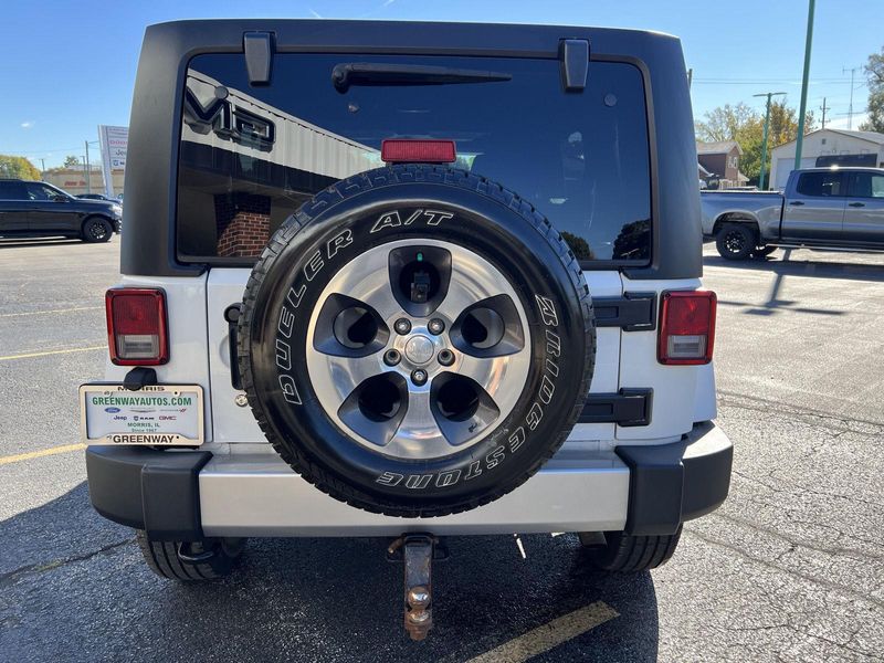 Used 2018 Jeep Wrangler JK Unlimited Sahara