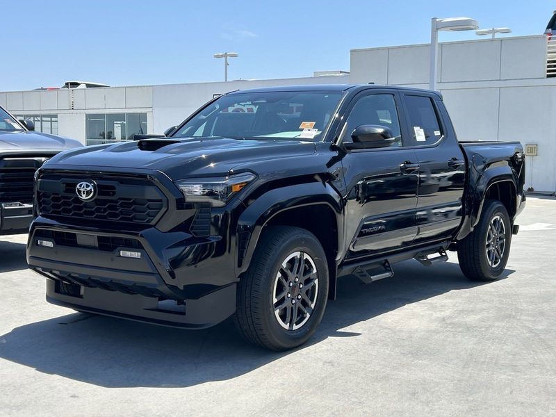 2024 Toyota Tacoma TRD SportImage 6