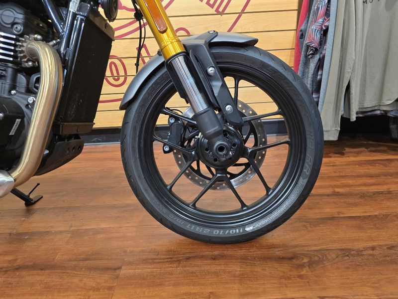 Used 2024 Triumph Speed 400 Image 8