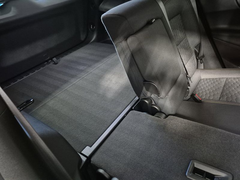 2021 Chevrolet Equinox LTImage 9