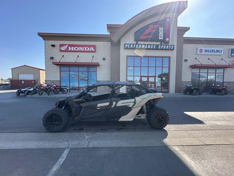 2023 Can-Am MAVERICK X3 MAX DS TURBO 64 