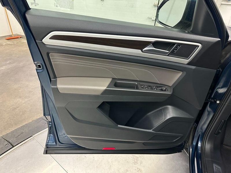 2022 Volkswagen Atlas 3.6L V6 SE w/TechnologyImage 18