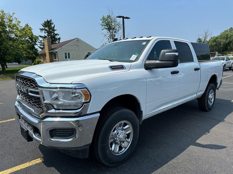 2024 RAM 2500 Tradesman Crew Cab 4x4 6