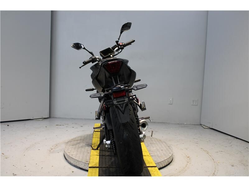 2024 Yamaha MT-07 Image 3