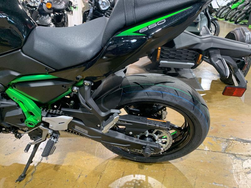 New 2025 Kawasaki Z650 ABS Image 11