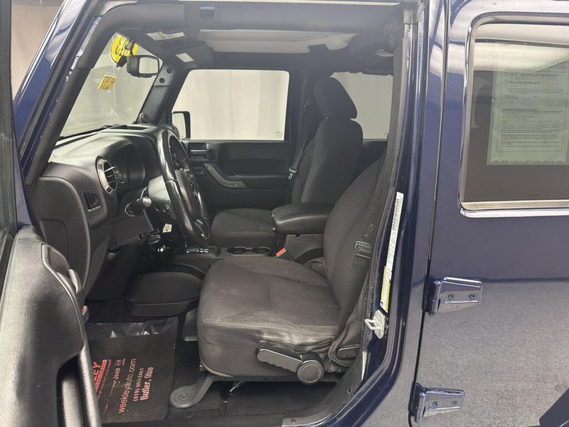 Used 2013 Jeep Wrangler Unlimited SportImage 10