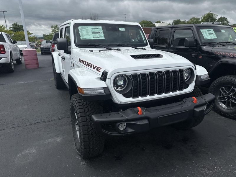 2025 Jeep Gladiator Mojave X 4x4Image 3