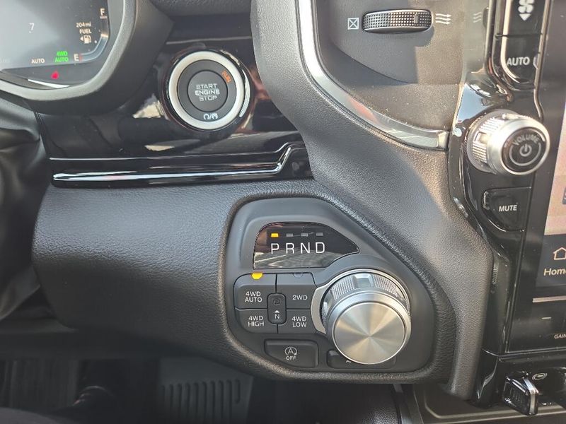2026 Ram 1500 Laramie photo 12