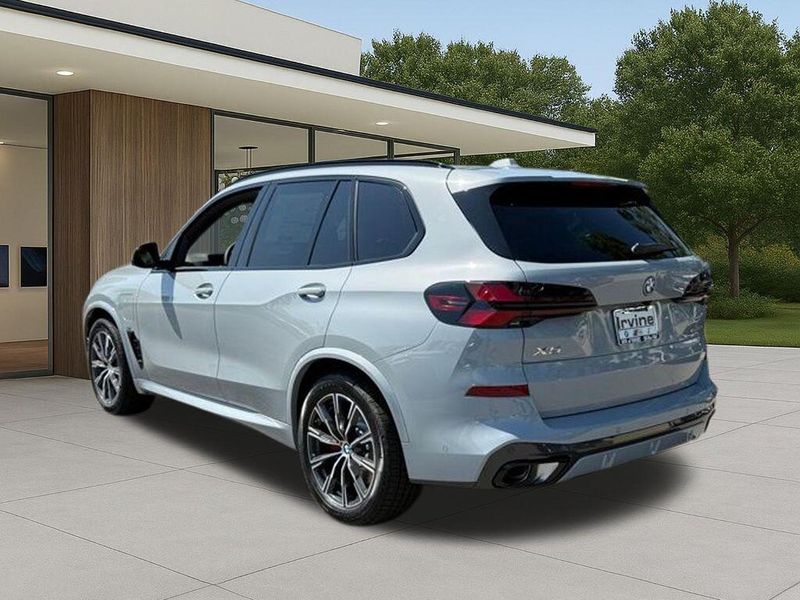 New 2026 BMW X5 xDrive50eImage 12