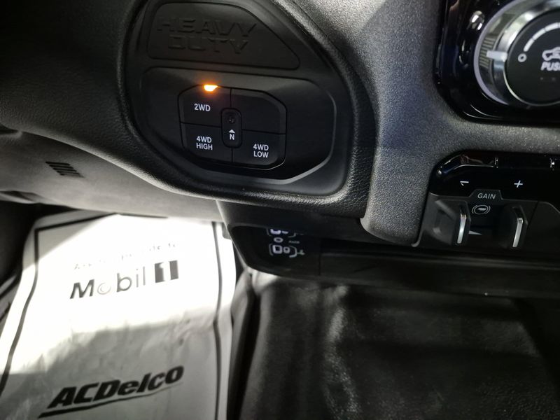 2025 RAM 2500 Tradesman Crew Cab 4x4 6