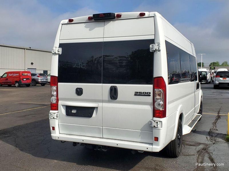 2024 RAM Promaster 3500 Slt+ Window Van High Roof 159