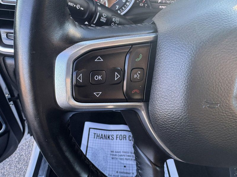 2022 RAM 1500 LaramieImage 18