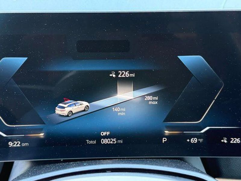 Used 2026 BMW iX xDrive45Image 24