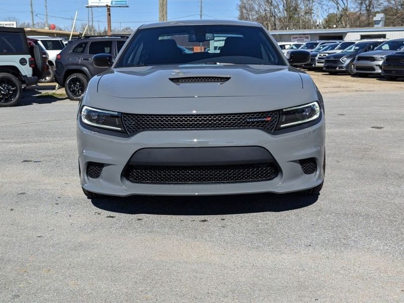 2023 Dodge Charger R/T in a Destroyer Gray exterior color and Blackinterior. Johnson Dodge 601-693-6343 pixelmotiondemo.com 