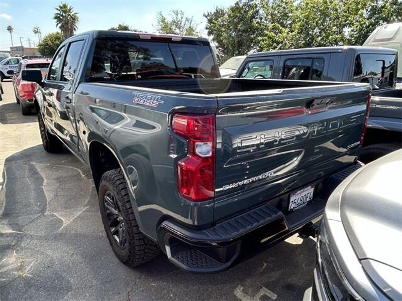 2025 Chevrolet Silverado 1500 Custom Trail Boss photo 3