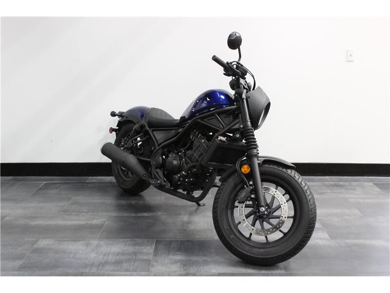 2021 Honda Rebel 300 in a Blue exterior color. New England Powersports 978 338-8990 pixelmotiondemo.com 