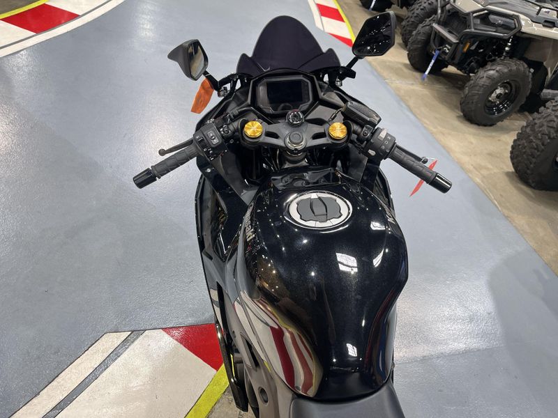 Used 2024 Kawasaki Ninja ZX-4R ABS Image 15