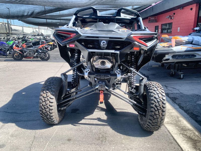 New 2025 Can-Am MAVERICK R X 999T DCT Image 7