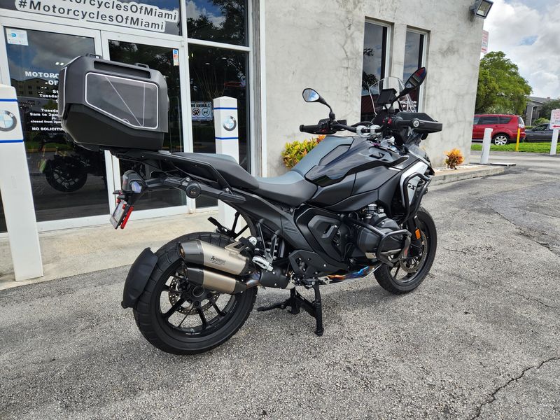 2024 BMW R1300GS Image 12