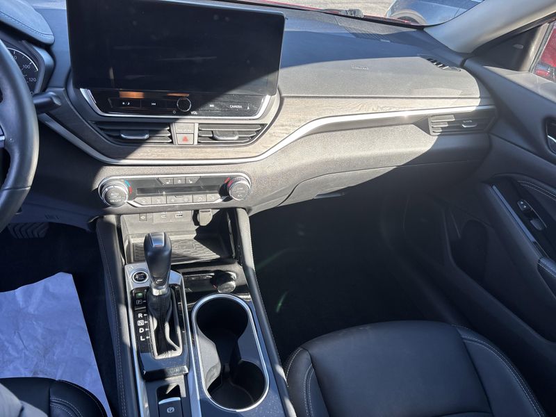 Used 2023 Nissan Altima 2.5 SLImage 28