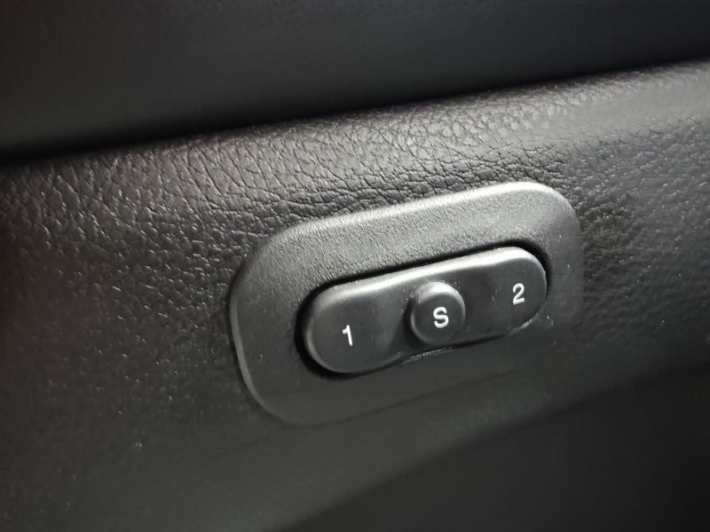 2019 Jeep Grand Cherokee Limited photo 16