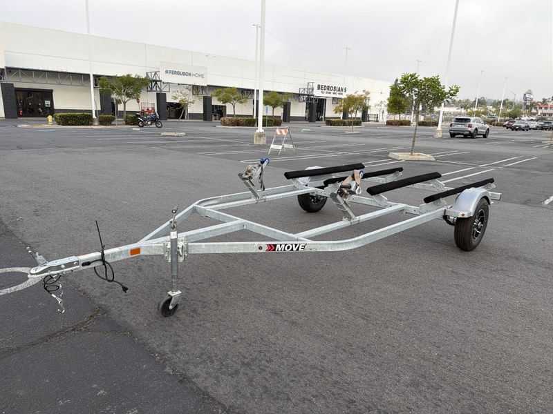 New 2023 Sea Doo MOVE II GAL Image 11