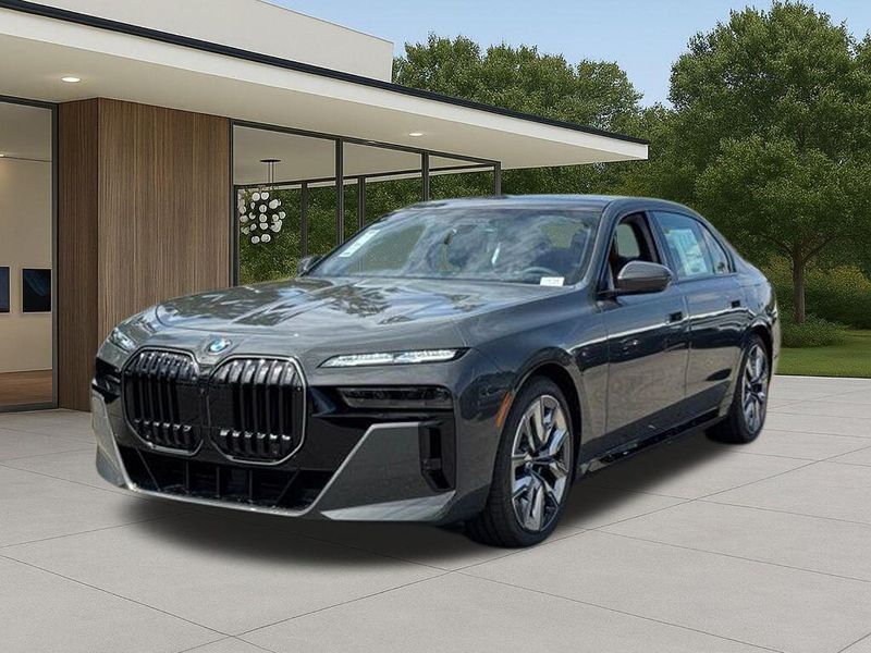 New 2026 BMW 7 Series 760i xDriveImage 2