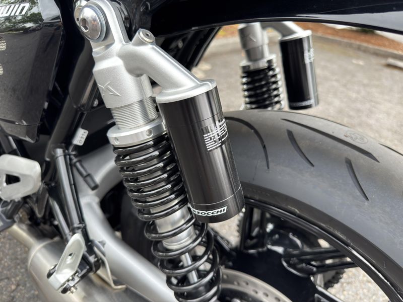 2025 Triumph Speed Twin 1200 - ALUMINUM SILVER 