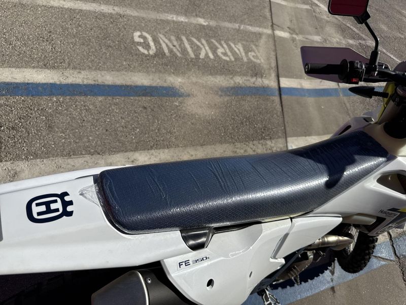 New 2025 Husqvarna FE 350S Image 15
