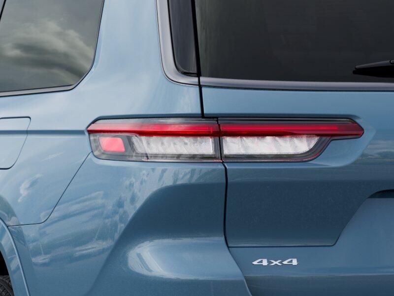 New 2026 Jeep Grand Cherokee L Limited Reserve 4x4