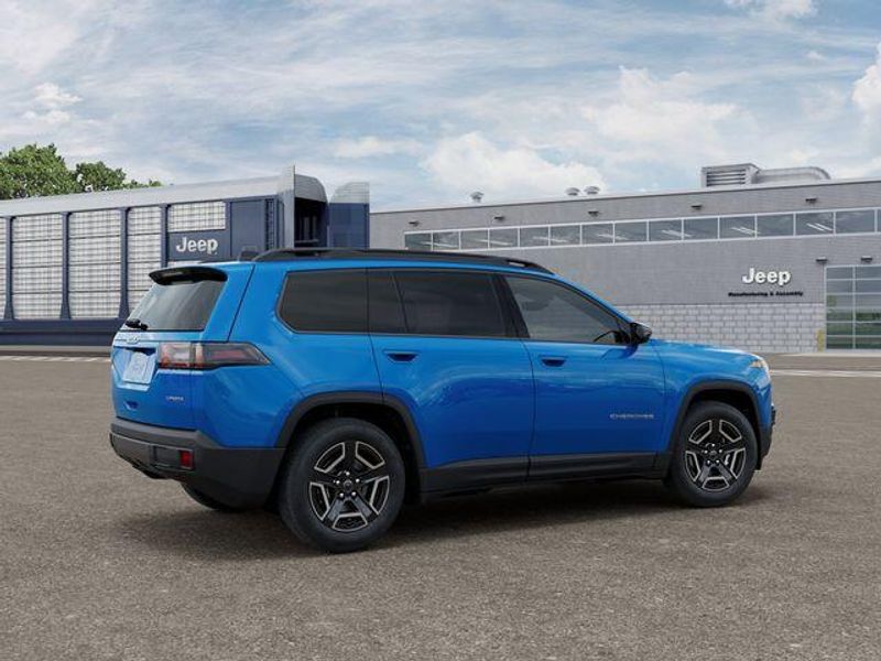New 2026 Jeep Cherokee Laredo 4x4Image 4