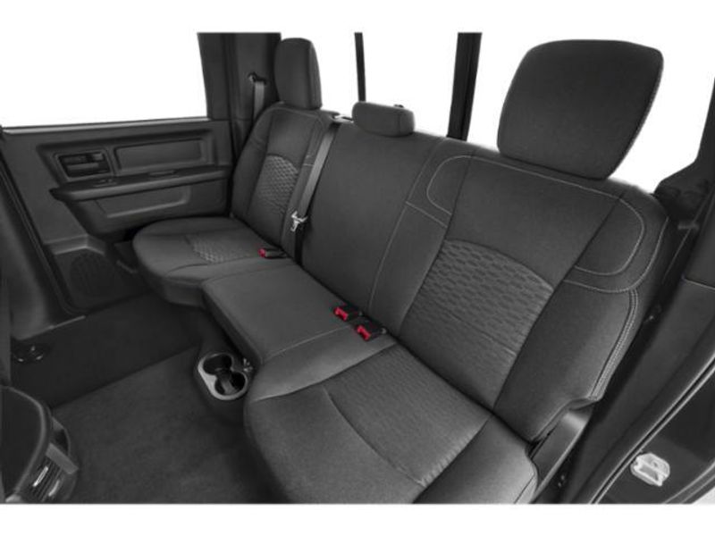 New 2026 RAM 2500 Black Express Crew Cab 4x4 6