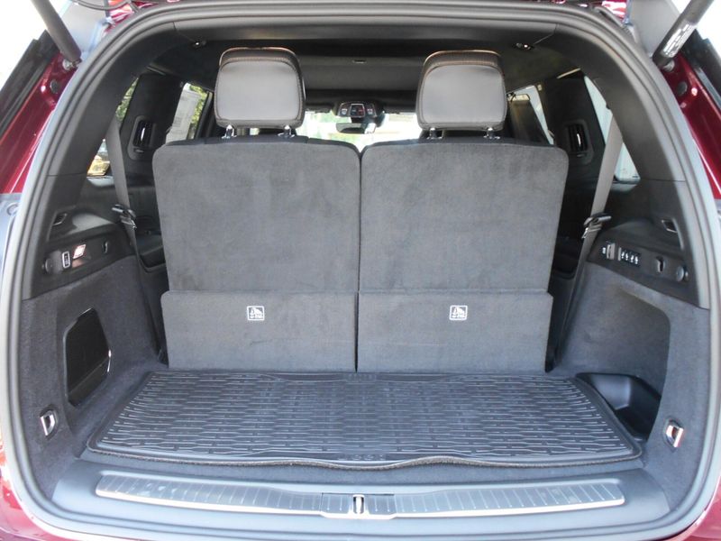 New 2025 Jeep Grand Cherokee L Summit Reserve 4x4Image 35