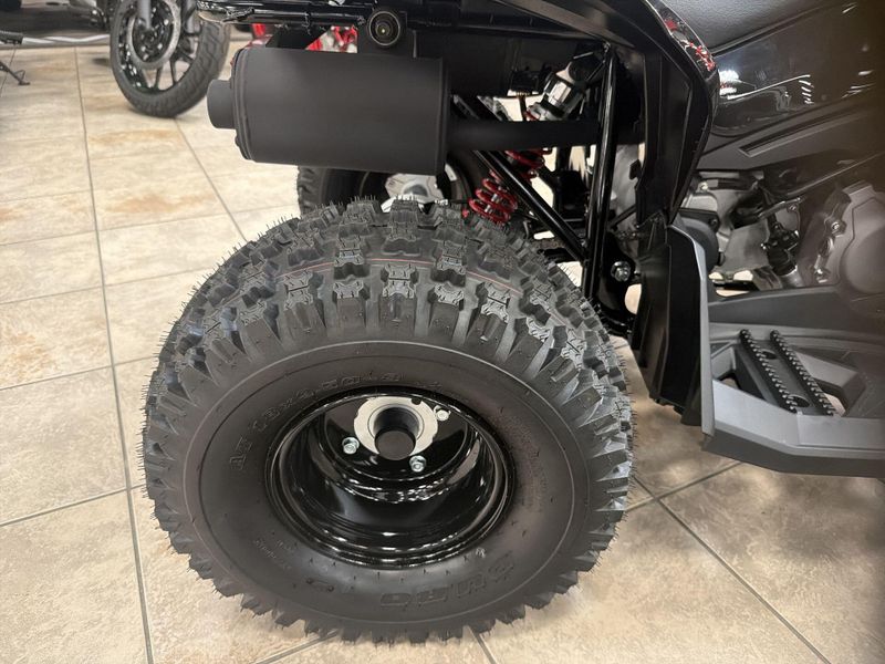 New 2026 Can-Am RENEGADE X XC 110 EFI Image 21