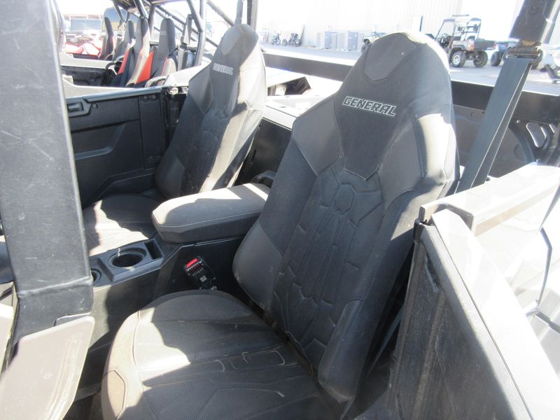USED 2025 POLARIS GENERAL XP 4 1000 ULTIMATE Image 10