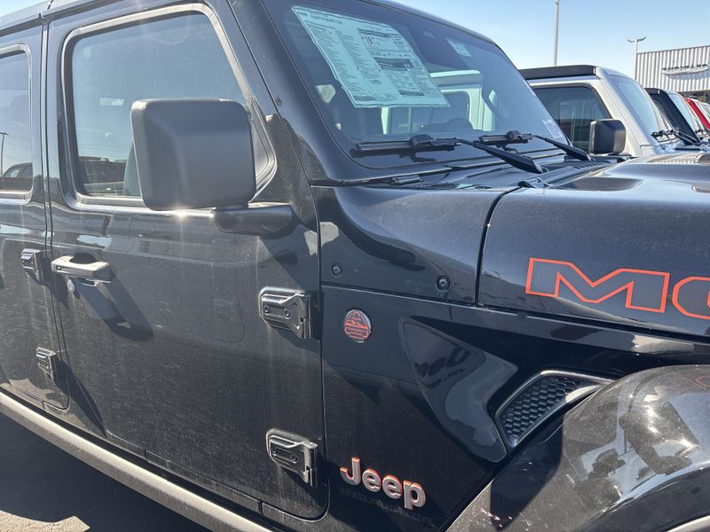 New 2026 Jeep Gladiator Mojave X 4x4Image 4