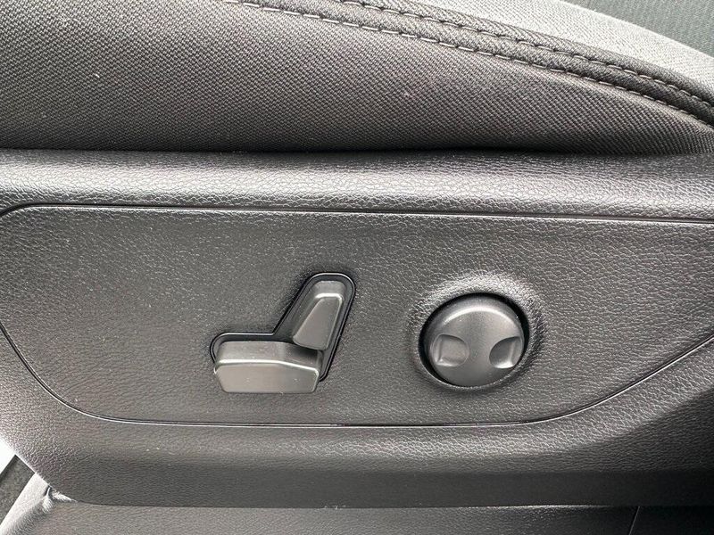 2022 RAM 1500 Big Horn Lone StarImage 21