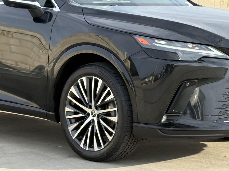 Used 2024 Lexus RX 350 PremiumImage 4