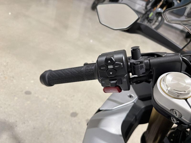 New 2026 CFMOTO 450SS Image 23