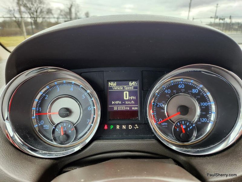 Used 2014 Chrysler Town & Country Touring