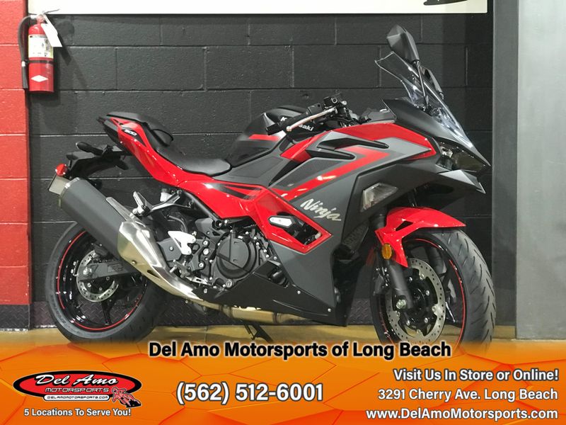 2025 Kawasaki NINJA 500 SE ABS Image 1