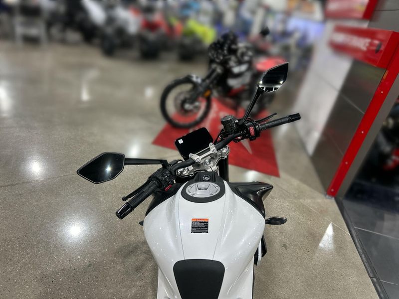 New 2025 CFMOTO 450NK Image 14